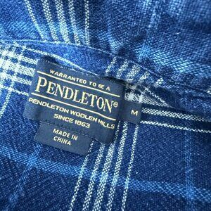 Pendleton Men’s Button Down- M- 100% cotton - Blue plaid